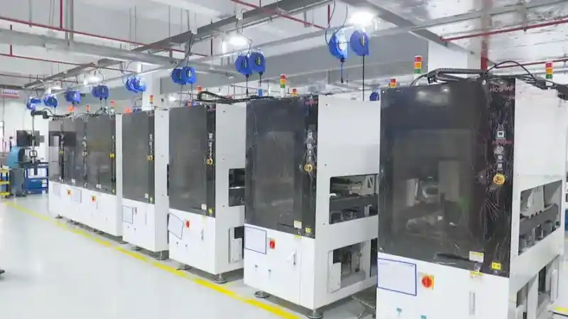 昆山の果物サプライチェーンサプライヤーである紅石達は北京証券取引所に上場した。同社の収益の60％以上はリンゴに依存している。