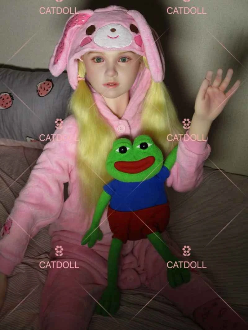 CATDOLL 136CM サーシャ（TPEボディ、ハードシリコンヘッド）