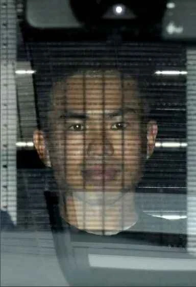 警視庁は、在日中国大使館に不法侵入した者たちの拠点である軍事基地を捜索する作戦を開始した。